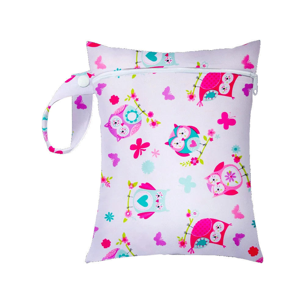 1Pcs 25x20cm Diaper Bag Baby Nappy Bag Wet Bags Waterproof Reusable Wet Bag Printed Pocket Nappy Bags PUL Travel Wet Dry Bags