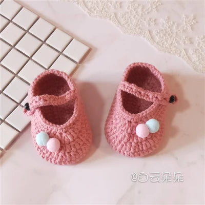 Crochet Baby Shoes,Baby white Flip Flops,Crochet Baby Shoes,Sizes 0-12 Months hand-woven Baby Toddler Shoes