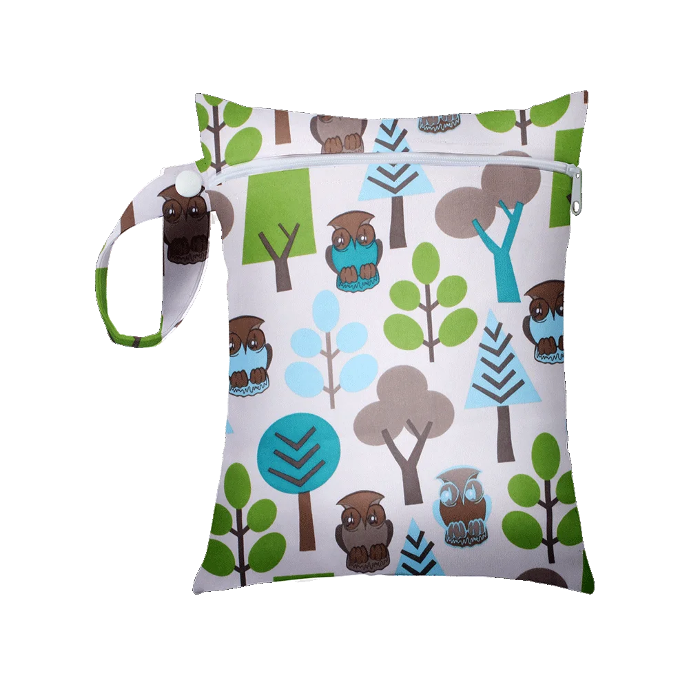 1Pcs 25x20cm Diaper Bag Baby Nappy Bag Wet Bags Waterproof Reusable Wet Bag Printed Pocket Nappy Bags PUL Travel Wet Dry Bags