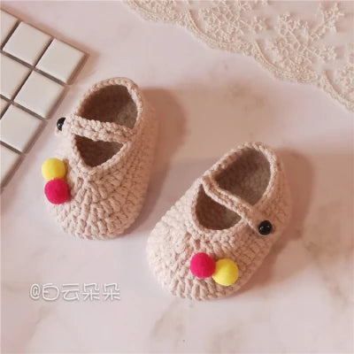 Crochet Baby Shoes,Baby white Flip Flops,Crochet Baby Shoes,Sizes 0-12 Months hand-woven Baby Toddler Shoes
