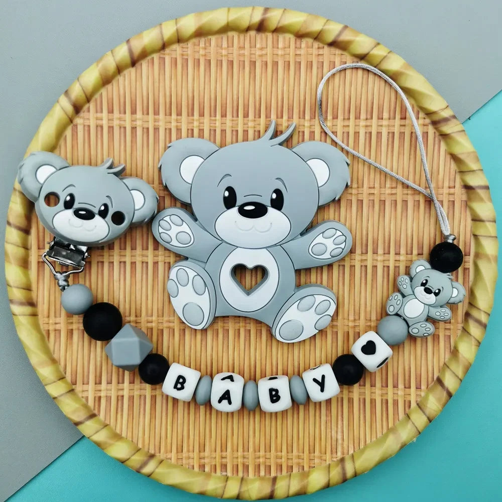 Custom English Russian Silicone Letter Name Baby Bear Silicone Beads Pendant Pacifier Clips Chains Teether Baby Kawaii Toy Gifts