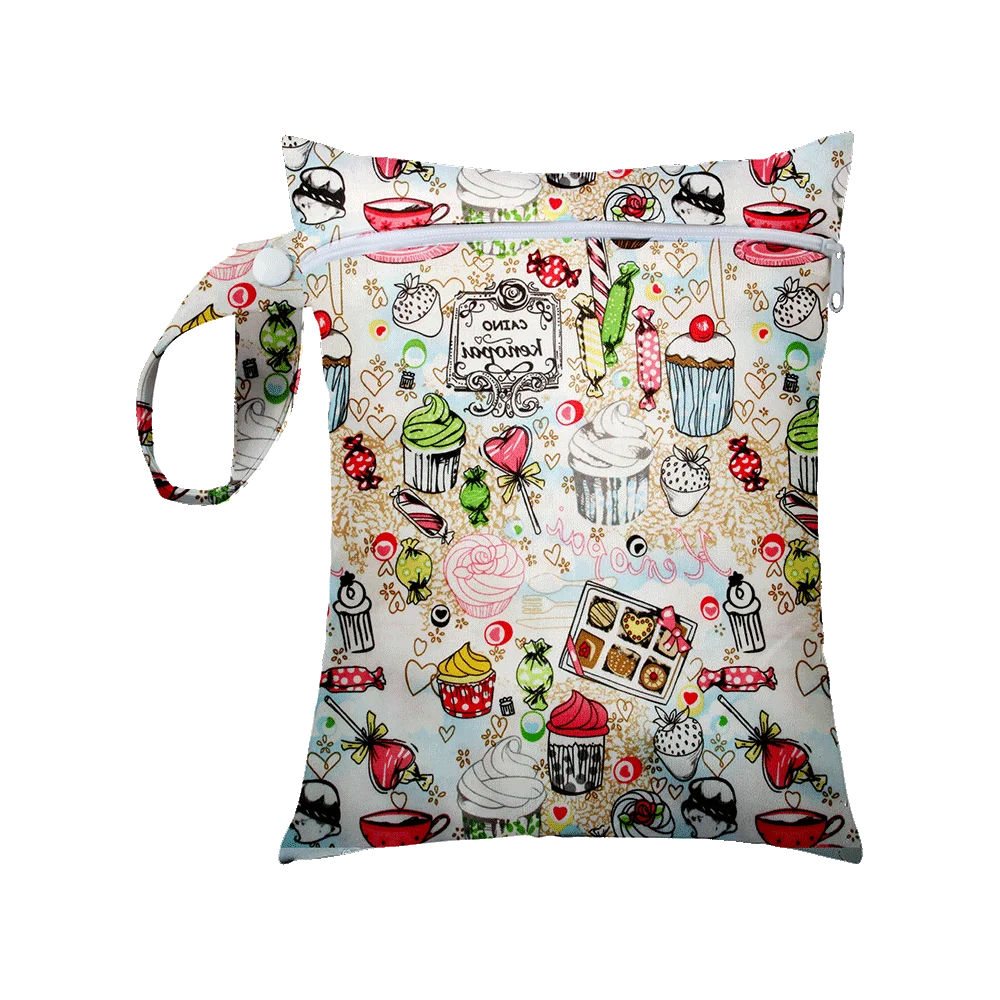 1Pcs 25x20cm Diaper Bag Baby Nappy Bag Wet Bags Waterproof Reusable Wet Bag Printed Pocket Nappy Bags PUL Travel Wet Dry Bags
