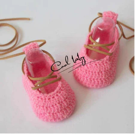 Crochet Baby Shoes,Baby white Flip Flops,Crochet Baby Shoes,Sizes 0-12 Months hand-woven Baby Toddler Shoes